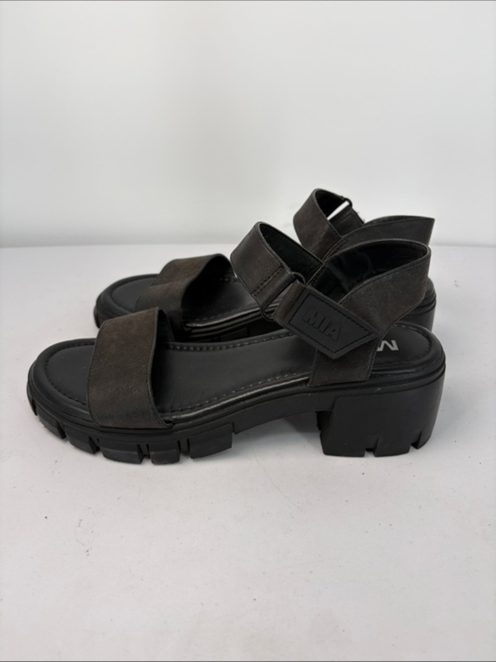 MIA Chunky Strap Sandals in Dark Brown and Black